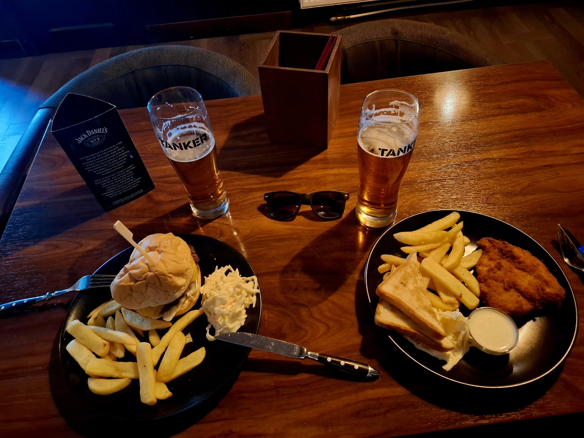 Tallinn Daily Offers: Guide to Local Dining Specials and Authentic Eats